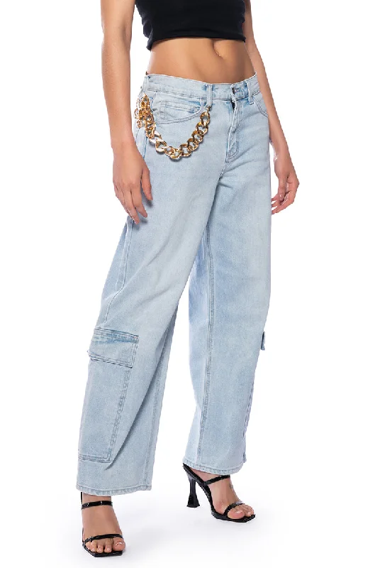 CRUSHING ON THEM VINTAGE LOW RISE LIGHT DENIM JEAN Trendy Pleated Waist Jeans
