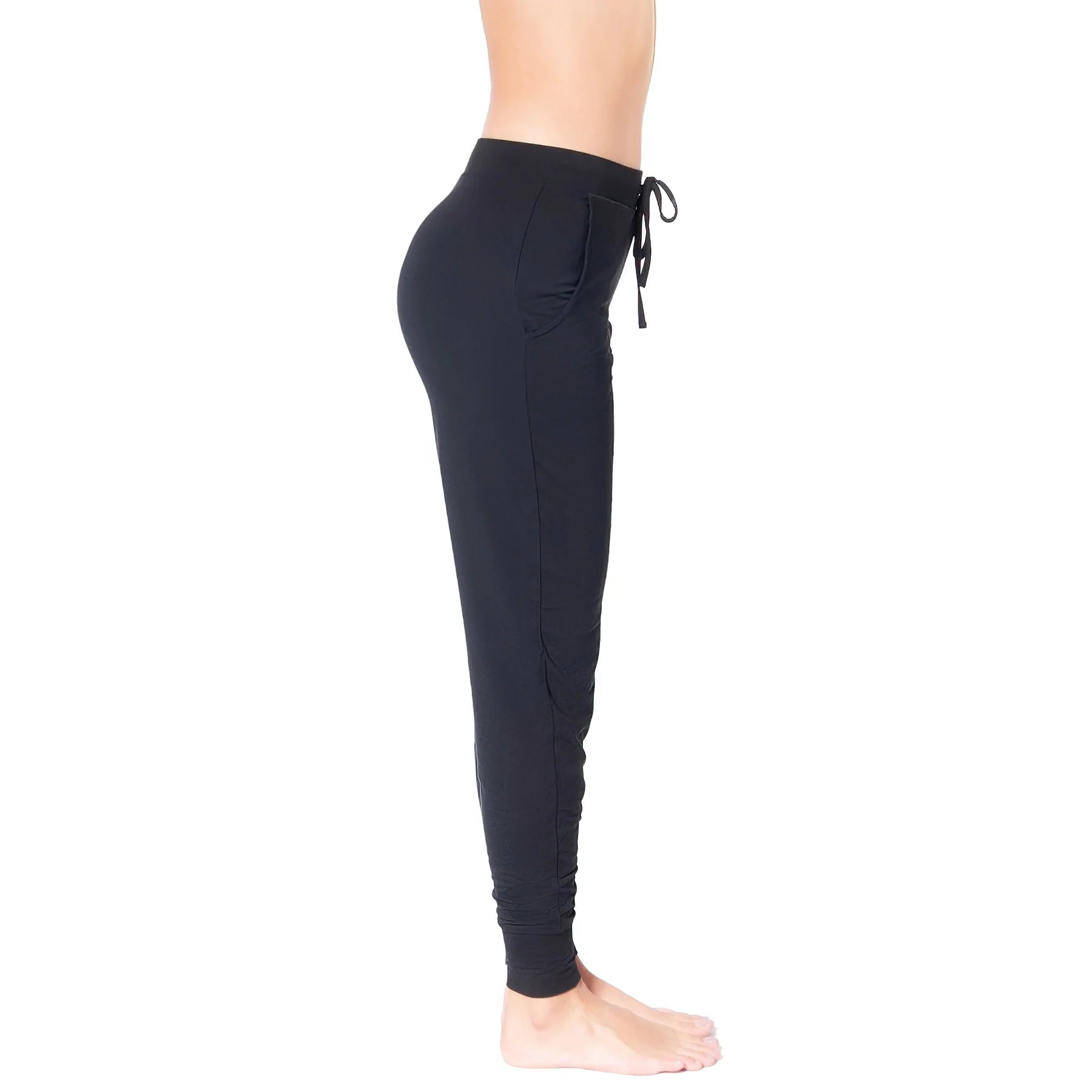 HUIT Jeanne Jogger Stylish Stone-Wash Denim Jeans