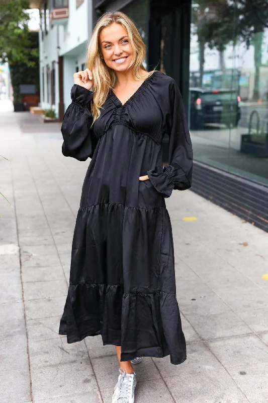 Elegant Black Elastic V Neck Tiered Satin Maxi Dress (Open Pack) Elegant Maxi Dress with Pockets Elegant Black Elastic V Neck Tiered Satin Maxi Dress (Open Pack) Elegant Maxi Dress with Pockets