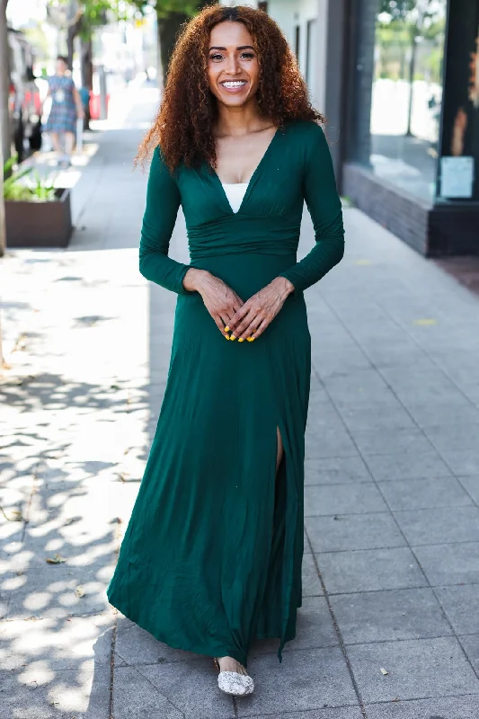 Hunter Green V-Neck Maxi Dress Comfortable Maxi Dress with Belt