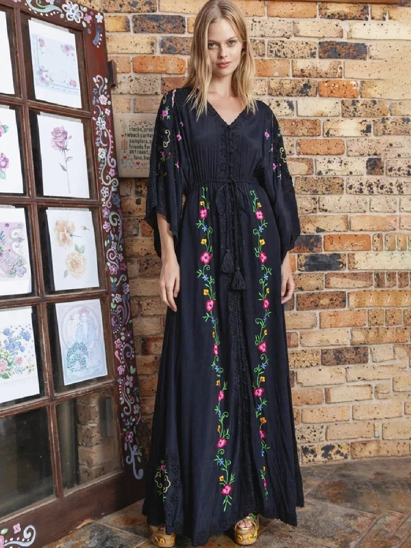 BerriesJam - Night Witch Vintage Batwing Maxi Dress Chic Button-Up Maxi Dress