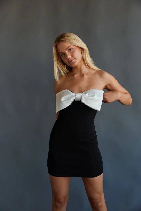 Kylie Bow Mini Dress Chic Sleeveless Mini Dress
