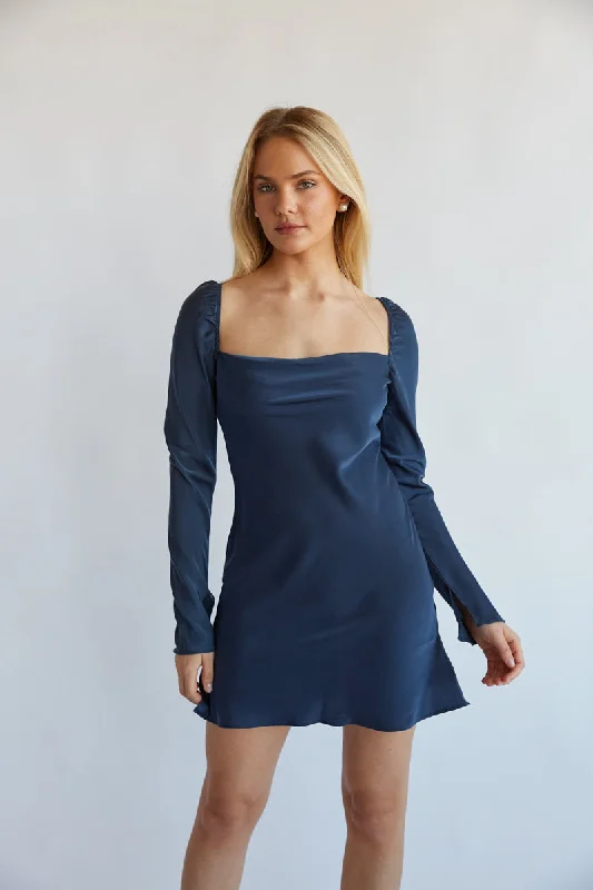 Raven Open Back Long Sleeve Mini Dress Elegant Floral-Print Mini Dress