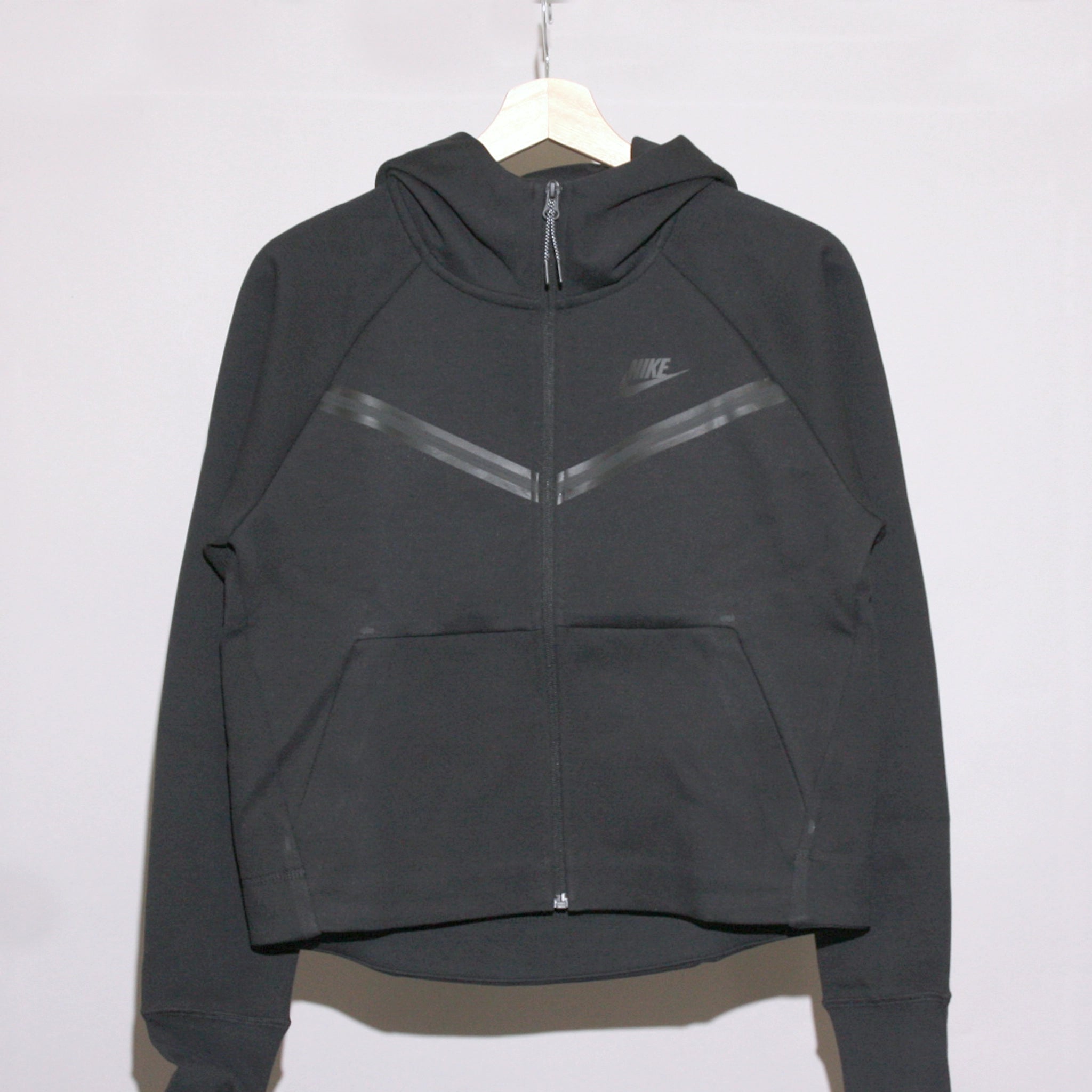 NIKE Womens Sportswear Tech Flecce Windrunner Full-Zip Hoodie Hoodie with Longline Fit Extended Stylish NIKE Womens Sportswear Tech Flecce Windrunner Full-Zip Hoodie Hoodie with Longline Fit Extended Stylish