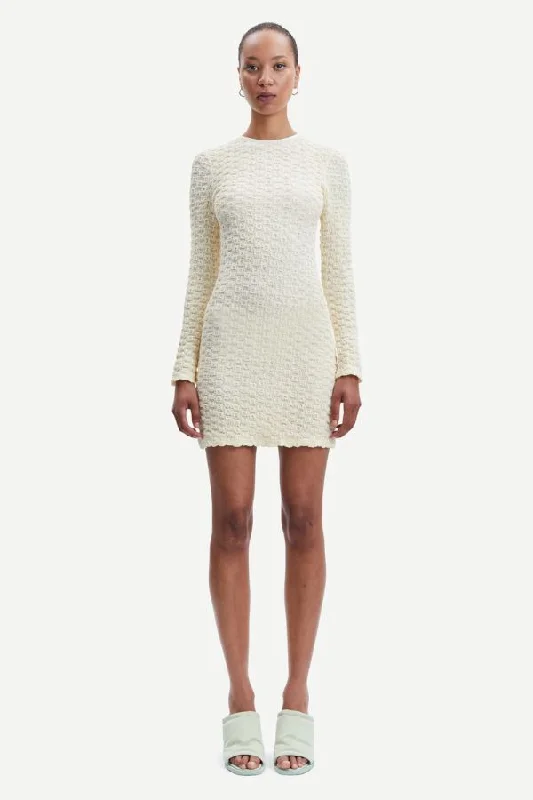 BIANCA DRESS | LIGHT VANILLA