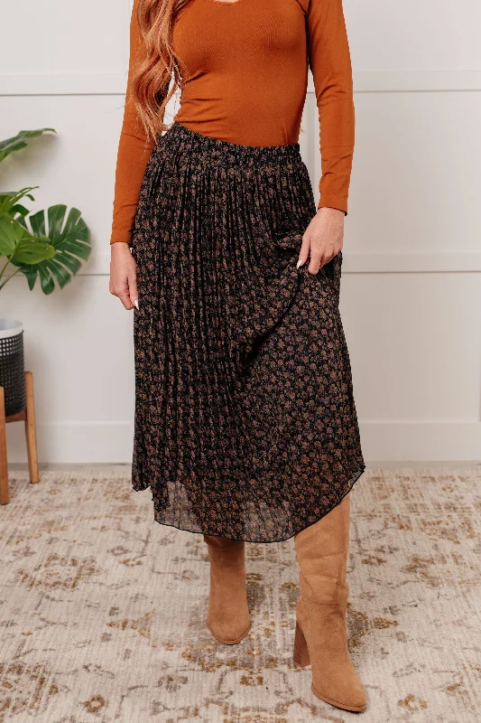 Just What You Wanted Floral Print Pleated Skirt denim skirt stylish