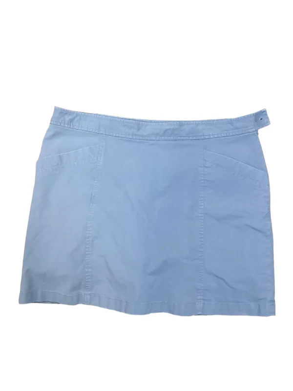 Skort By Dockers  Size: 14 button skirt front